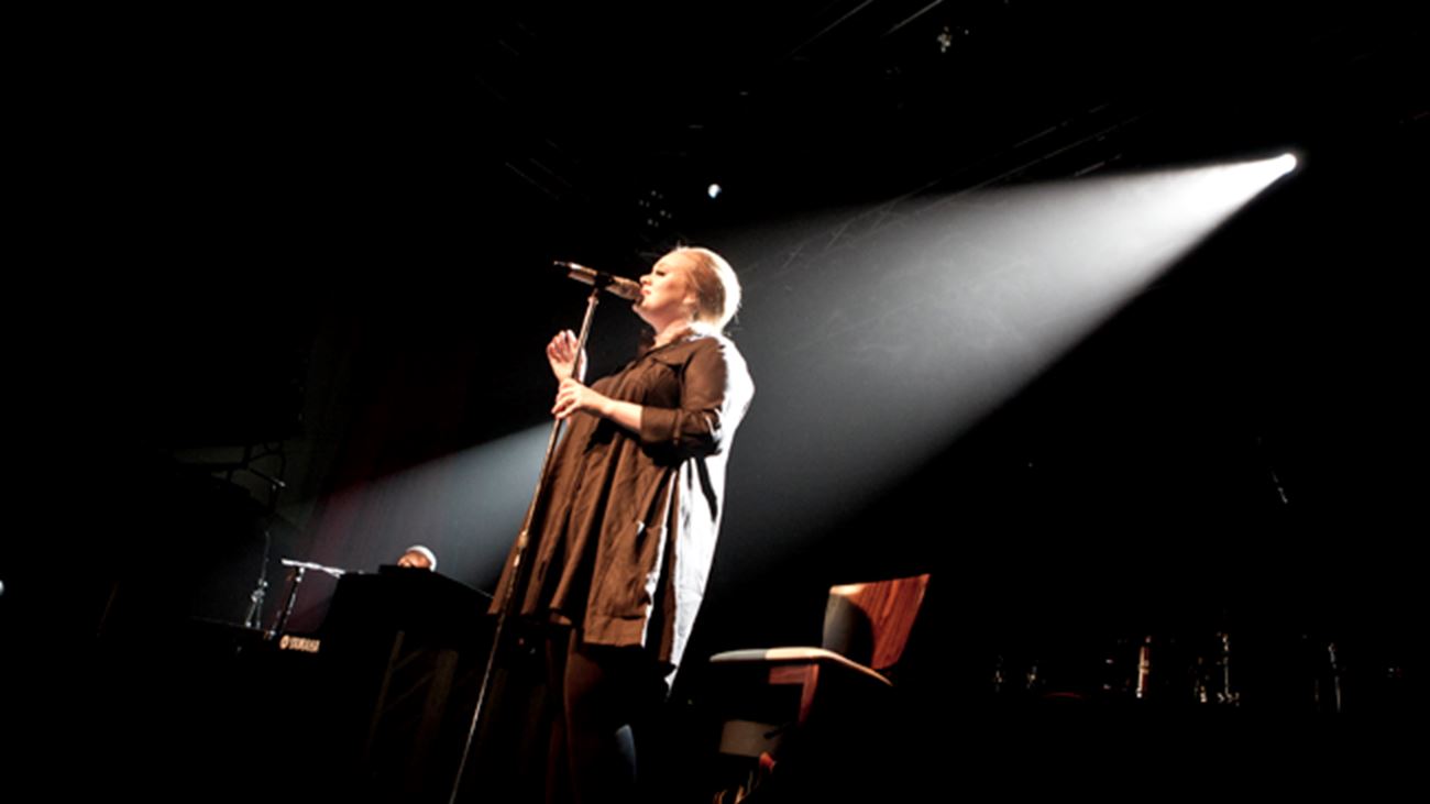 Adele: Debaser Medis, Stockholm