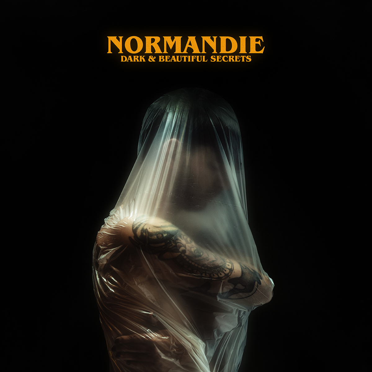 Dark & Beautiful Secrets - Normandie